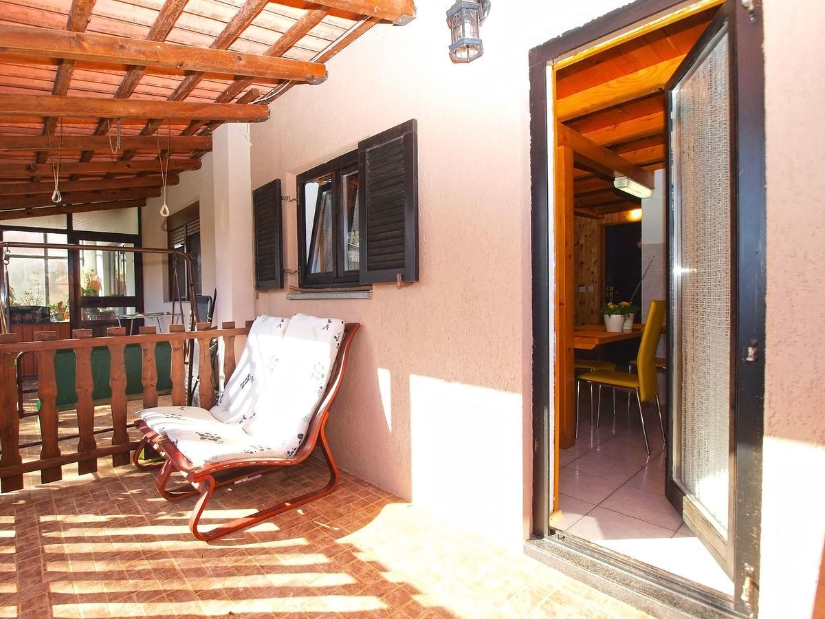 Apartment Mitar 1271 Fažana Εξωτερικό φωτογραφία